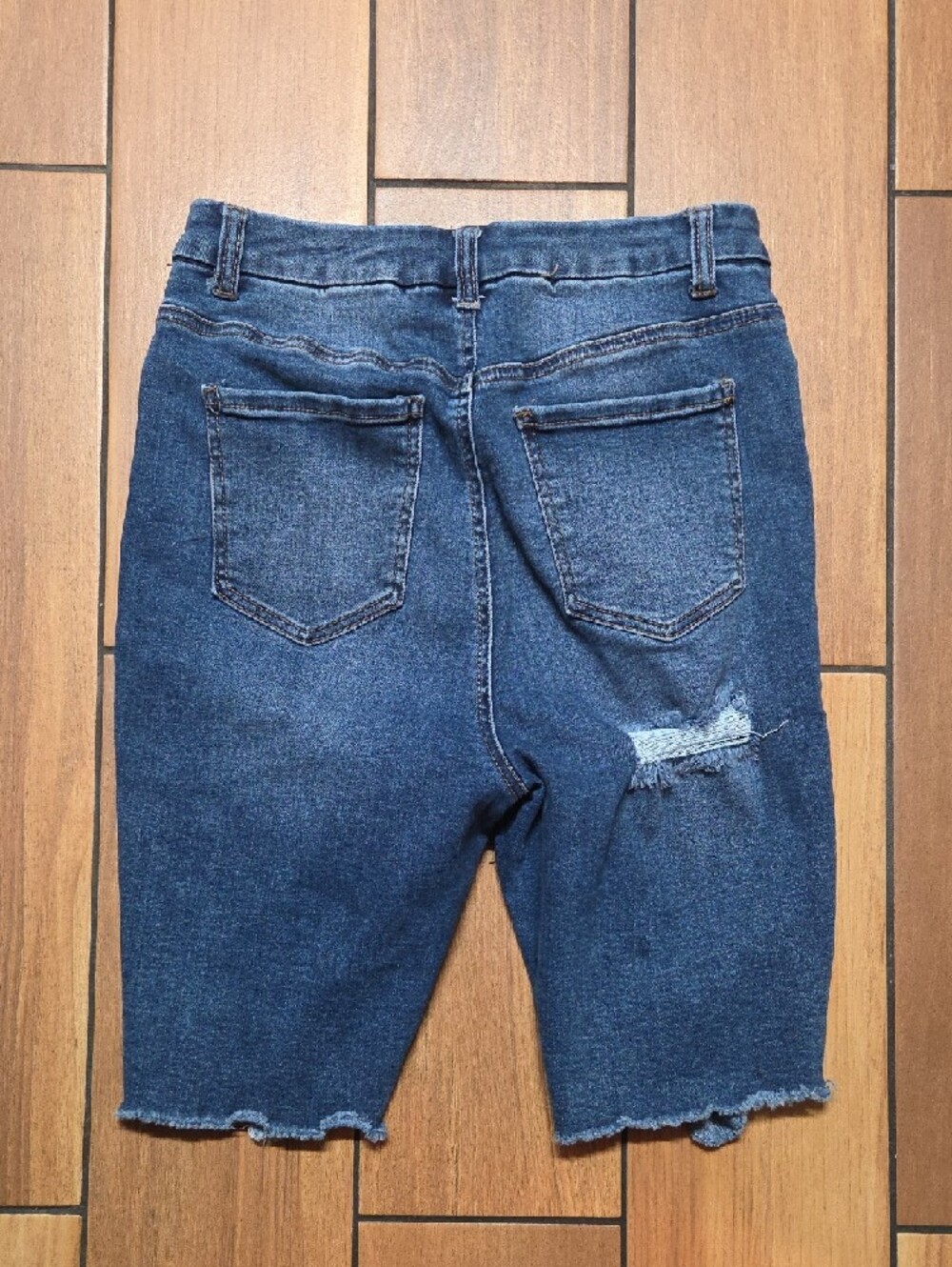 refuge Dark Blue Distressed Cropped Denim Shorts - Picture 3 of 4